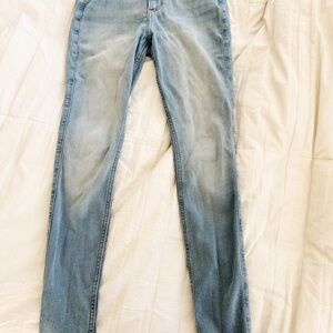 Hollister Curvy High-Rise Super Skinny Jeans - Light Blue